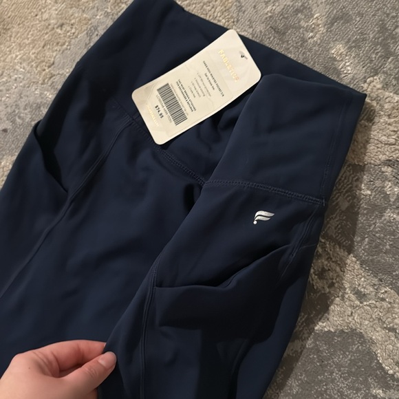 Fabletics blue 7/8 legging size Large - Picture 2 of 2